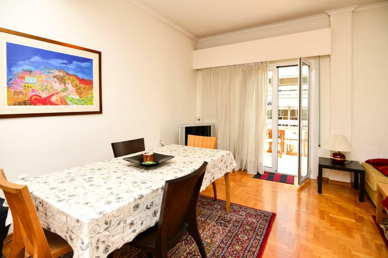 Apartament Acropolis Area 5 Minutes To The Museum And Metro Ateny Zewnętrze zdjęcie